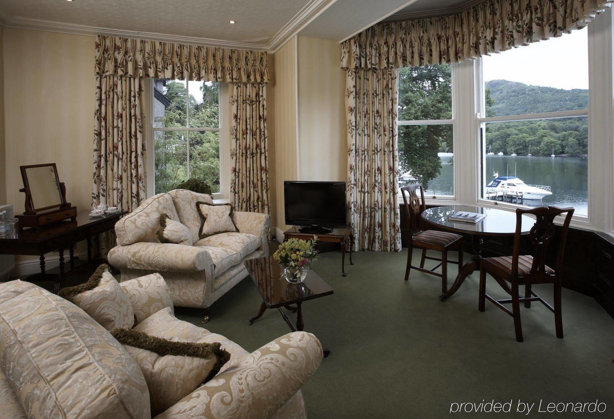 Lakeside Hotel And Spa Екстериор снимка